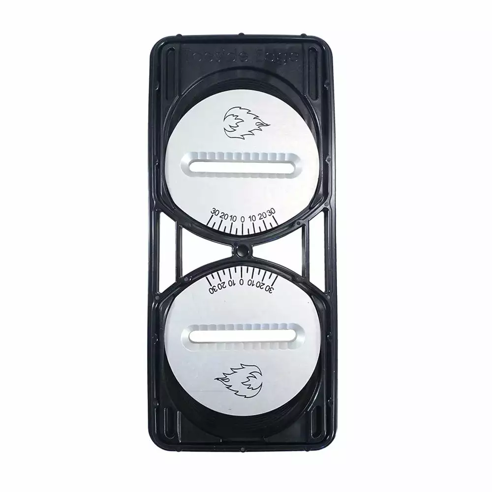 Spark Pucks 3 Spark Pucks - Image 3