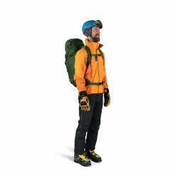 Osprey Soelden 42 -Deals Hike Store soelden42f21 f21 onbody1 dustmossgreen